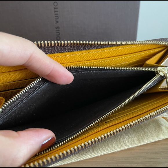 Sold Louis Vuitton Monogram Clemence Wallet - Picture 8 of 11